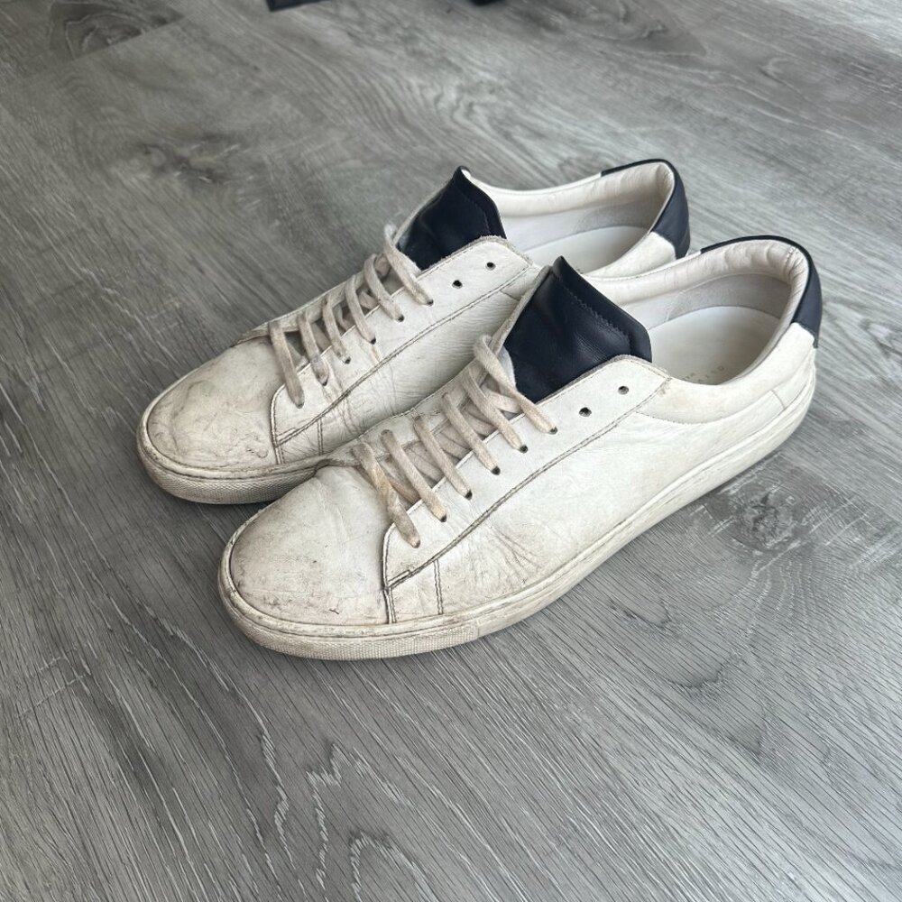 Oliver Cabell Low 1 White Ocean